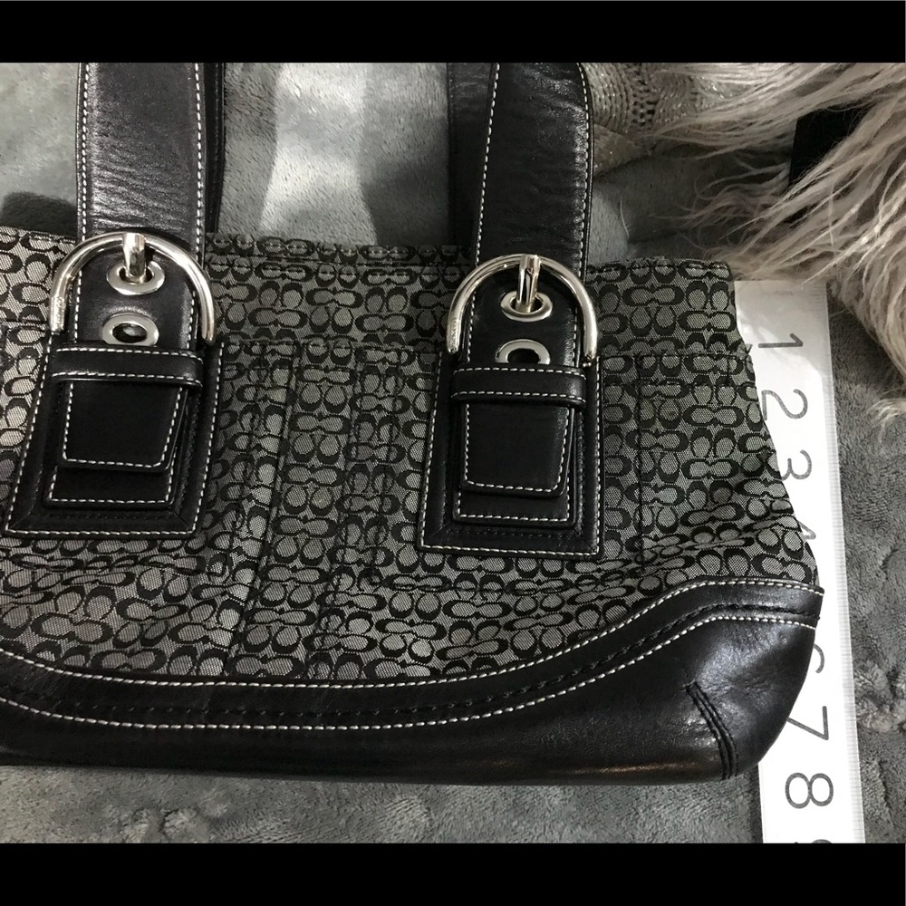 Coach purse - barely used!